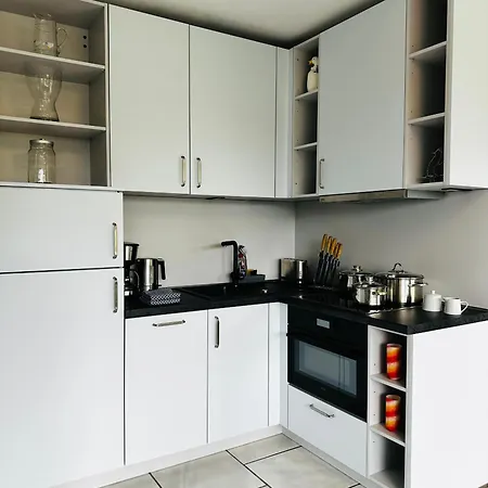 Komfortappartement Mit Terraasse شقة