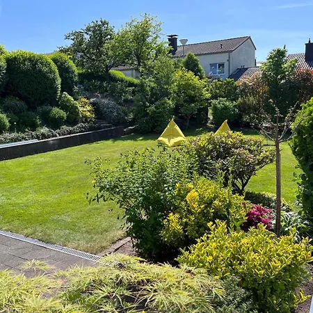 شقة Komfortappartement Mit Terraasse *